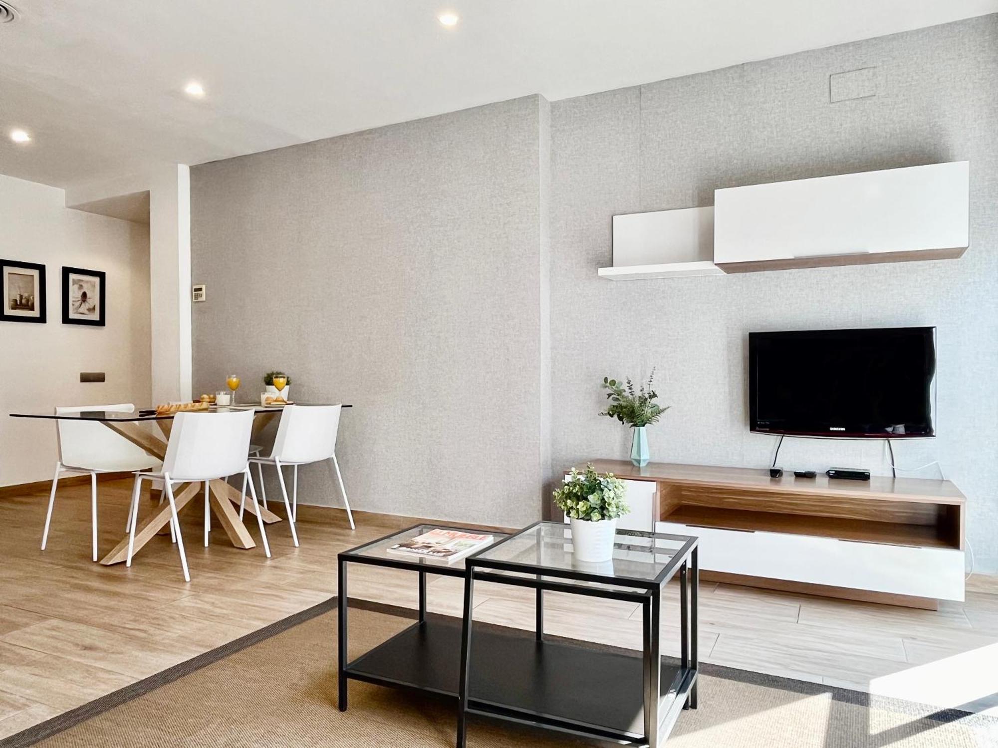 Feelathome Mozart Apartments, Barcelona